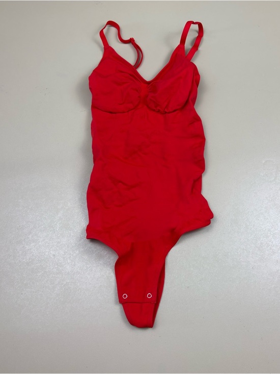 Other - Red Seamless Bodysuit M L Adjustable Straps Snap Bottom Shapewear Top